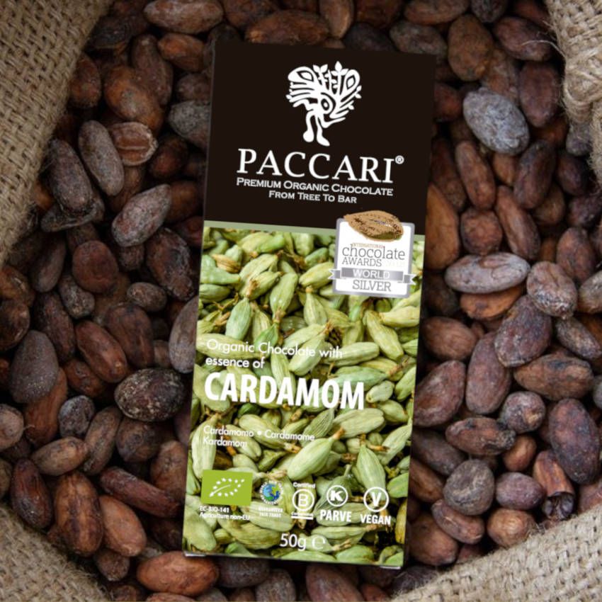 Paccari: dunkle Bio Schokolade mit Kardamom