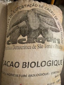 Kakaosack für Bio Kakaobohnen von CECAQ 11 aus Sao Tome.